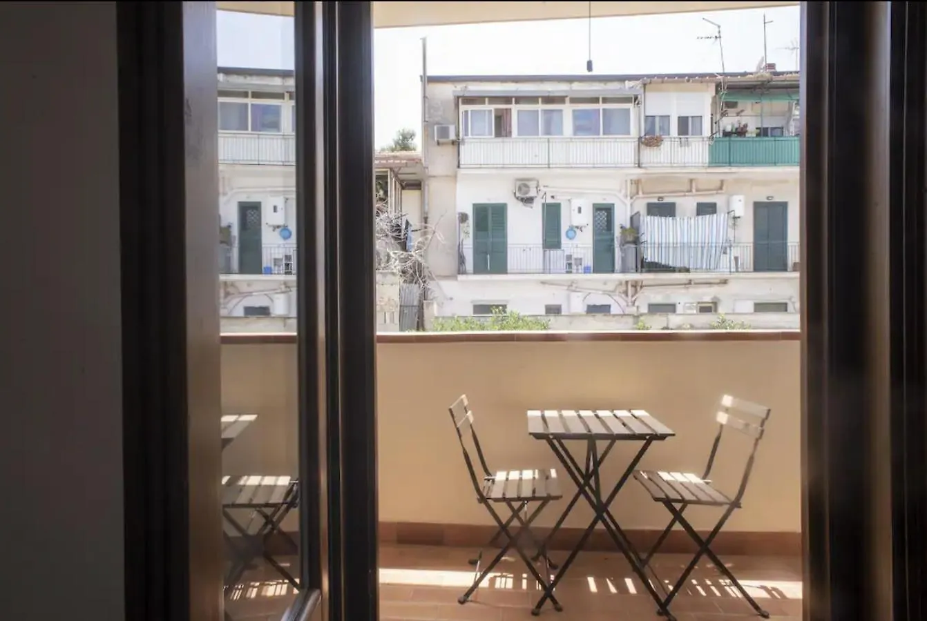 Eli'S Apartment Mondello Free Private Parking Ac And Wifi Palermo Italy